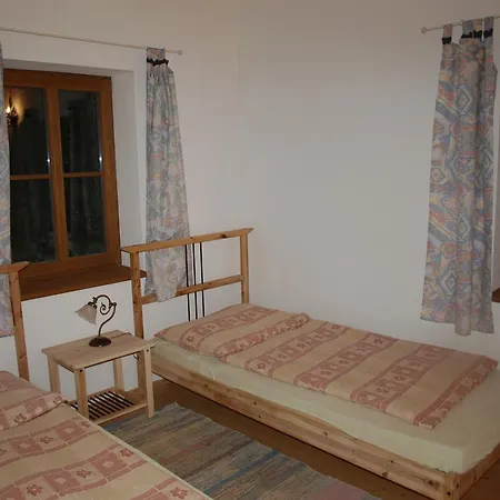 Apartment Pod Koberstejnem Rejviz